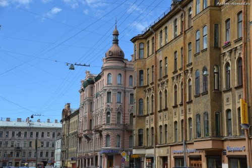 на Некрасова